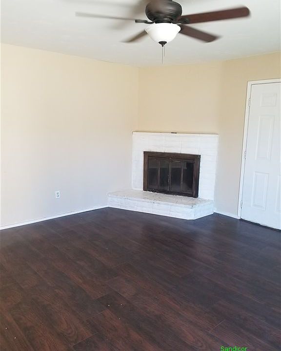 1st image of 716 G St Unit C