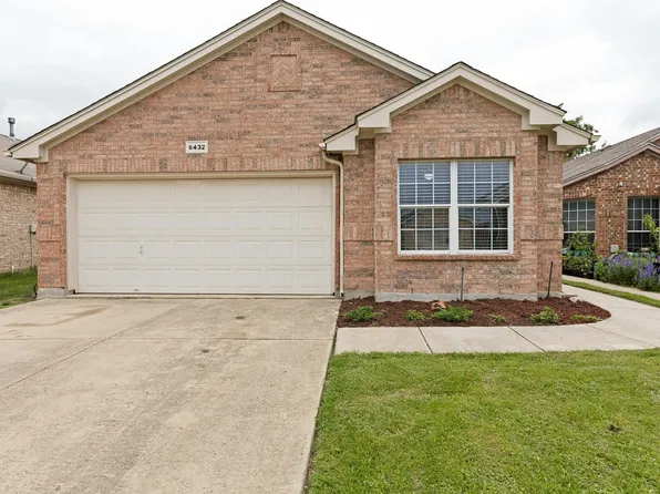 6432 Geneva Ln, Fort Worth, TX 76131