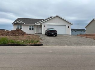 3915 E Teton Ln, Appleton, WI 54913