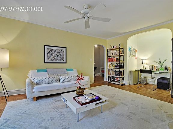 2nd image of 116 Pinehurst Ave APT S12