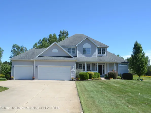 5336 Blueberry Ln, Haslett, MI 48840