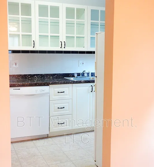 8203 Garland Ave #4 — Photo 16