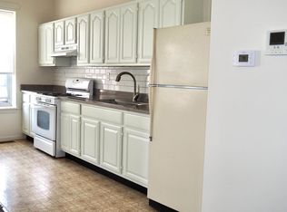 2001 Green St APT 3R, Philadelphia, PA 19130