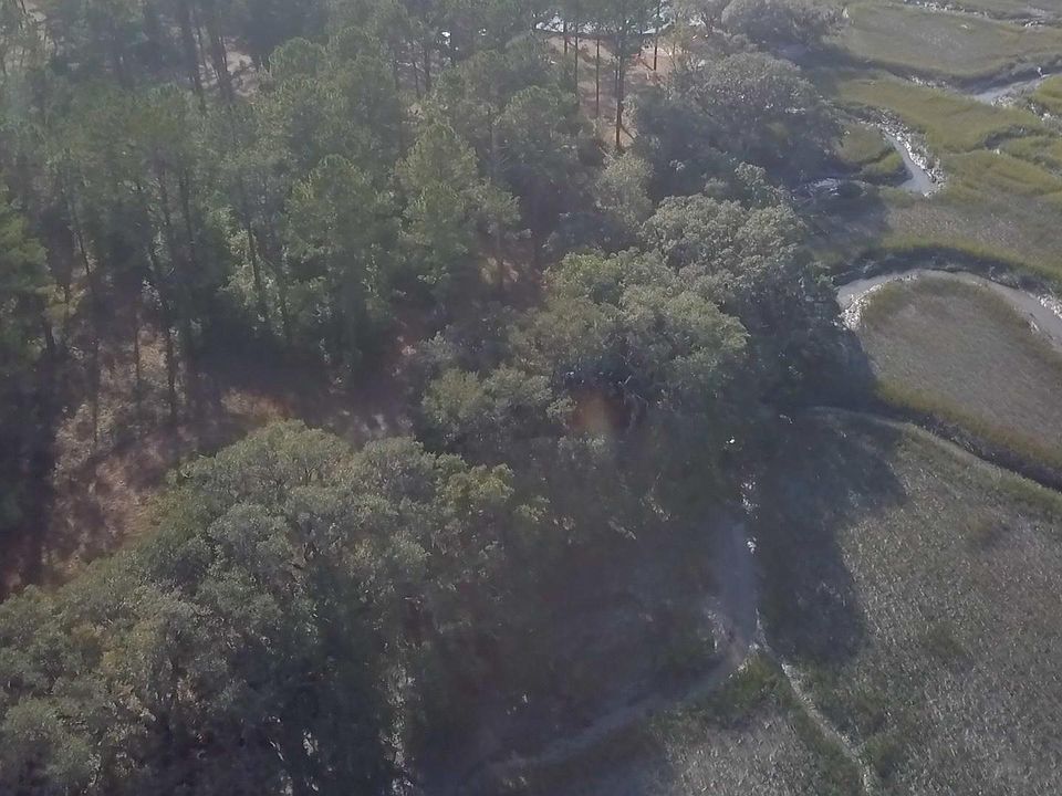 1st image of 18 Marsh Oaks Lane
