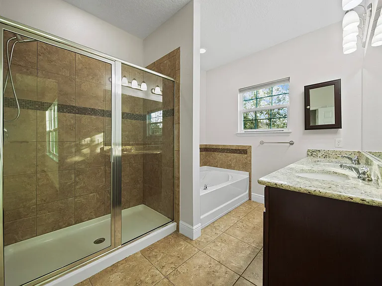 9306 Mira Valle Ln — Photo 32