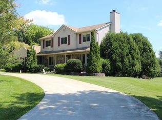 4115 Rohr Rd, Orion, MI 48359