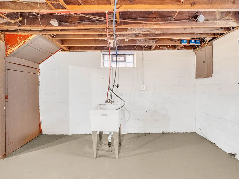 9503 Lakepointe St — Photo 27