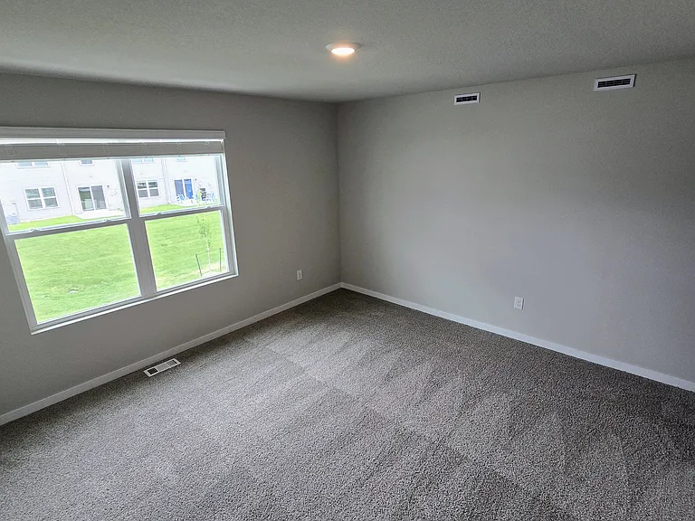 523 Kinley Dr #1 — Photo 27
