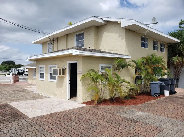 1011 S Hopkins Ave Unit C, Titusville, FL 32780