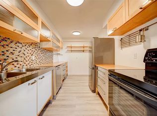 155 Marlee Ave #1105, Toronto, ON M6B4B5