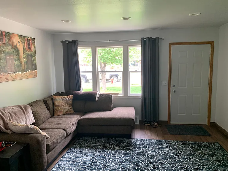 830 E Tallent St — Photo 11