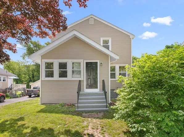 49 Custer St, Rockland, MA 02370