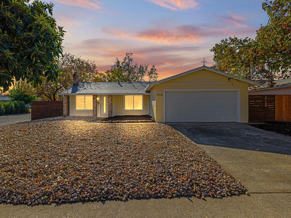 1st image of 8908 Salmon Falls Dr