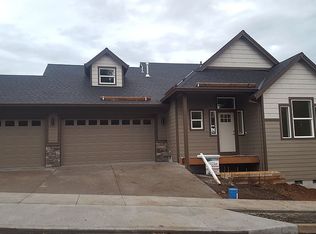 38307 Juniper St, Sandy, OR 97055