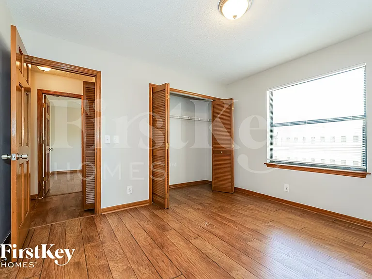 878 Daffodil Dr — Photo 15