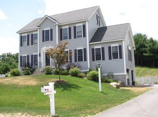 30 Summit Rd, Bedford, NH 03110