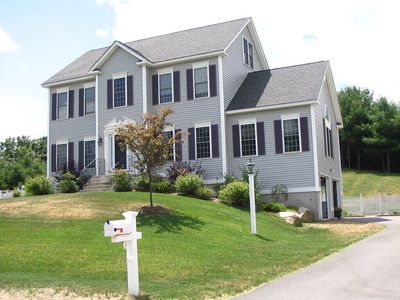 30 Summit Rd, Bedford, NH, 03110