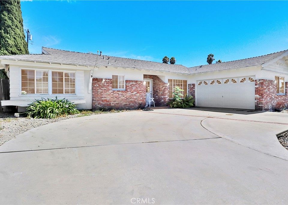 1st image of 23712 Meadow Falls Dr