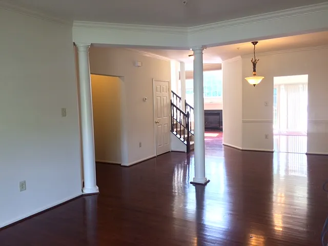 115 Madison Way — Photo 22