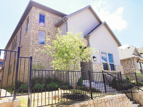 2nd image of 17612 Bottlebrush Dr