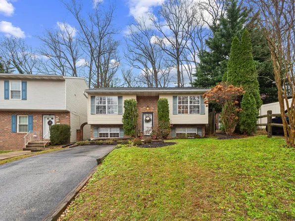 939 Kinhart Ct, Severna Park, MD 21146