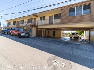 1618 Aupuni St APT 203, Honolulu, HI 96817