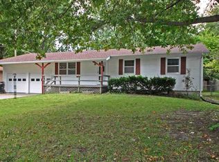 2303 SW Wayne Ave, Topeka, KS 66611