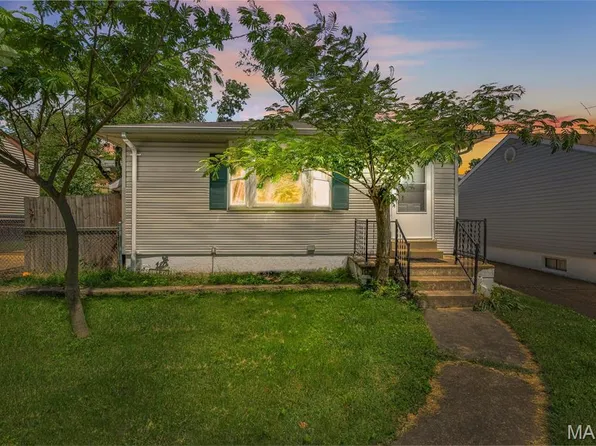 9544 Dana Ave, Saint Louis, MO 63123