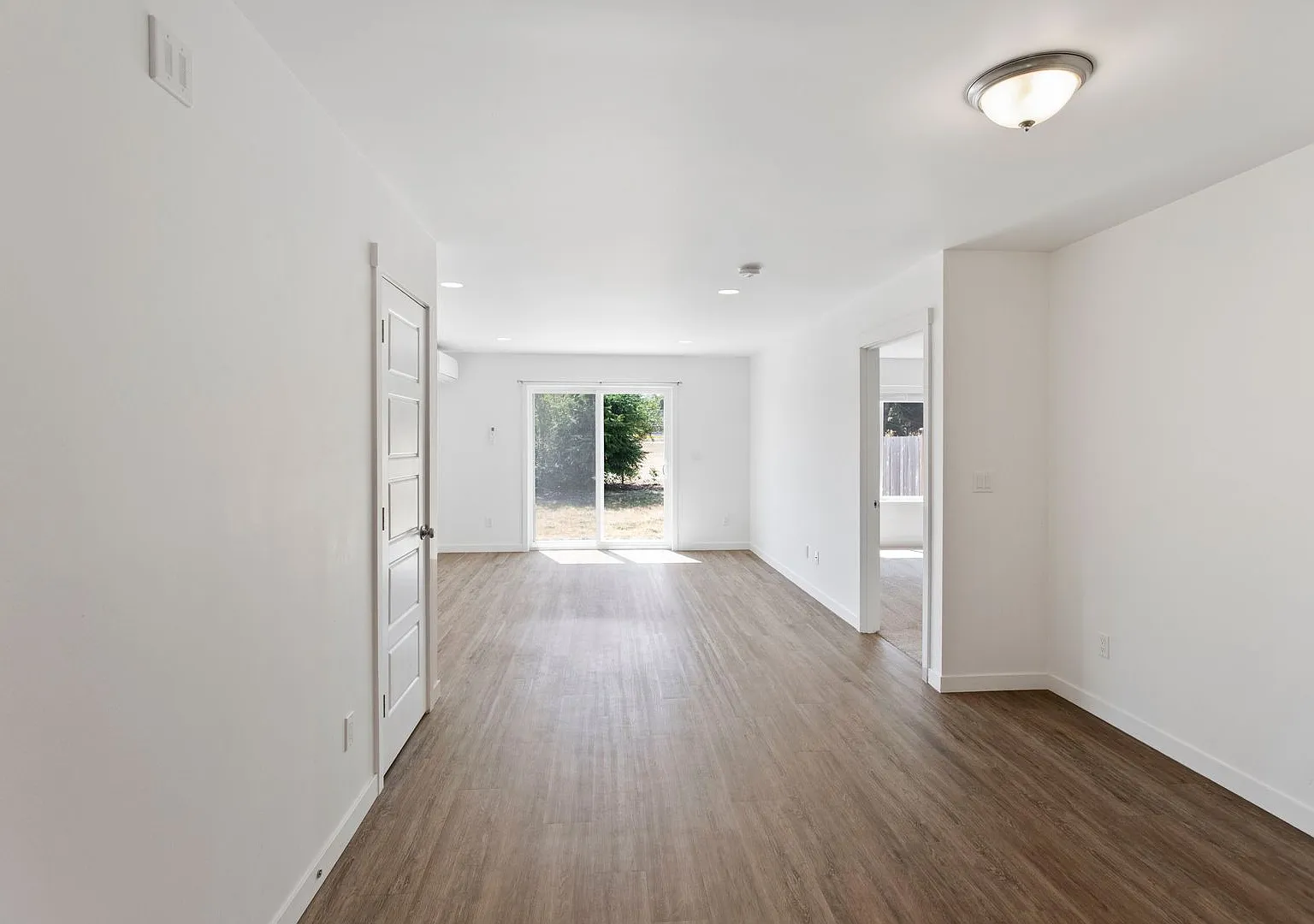 4 Bed 2.5 Bath - Modern Townhome - Hillcrest - NAS Whidbey — Photo 4