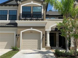 9220 Fox Sparrow Rd, Tampa, FL 33626