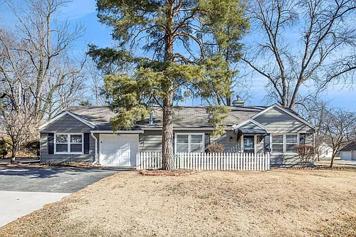 7543 Booth Dr Photo 1