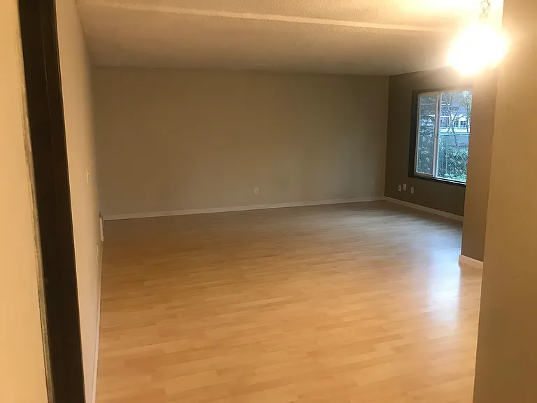 SW Terri Ct — Photo 4