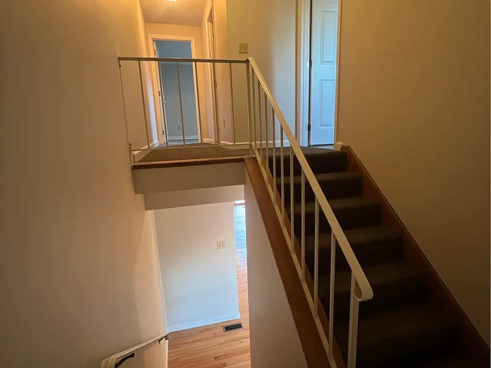 935 McKean Ave #935