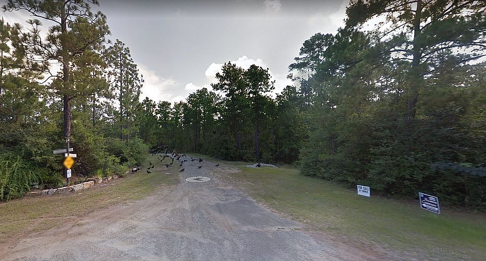1st image of Pinehurst Dr