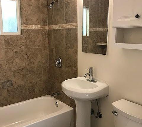 5th image of 4942 Coronado Ave