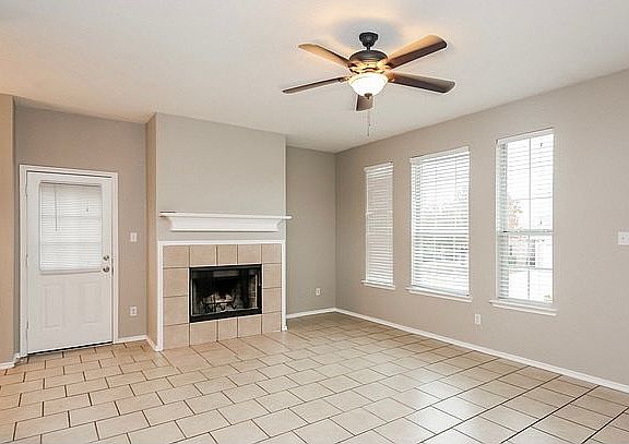 3rd image of 6461 Downeast Dr