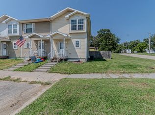 516 Jerry Dr APT D, Junction City, KS 66441