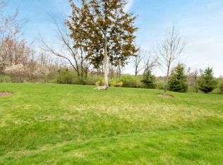 882 Red Hawk Dr #LT24, Walworth, WI 53184