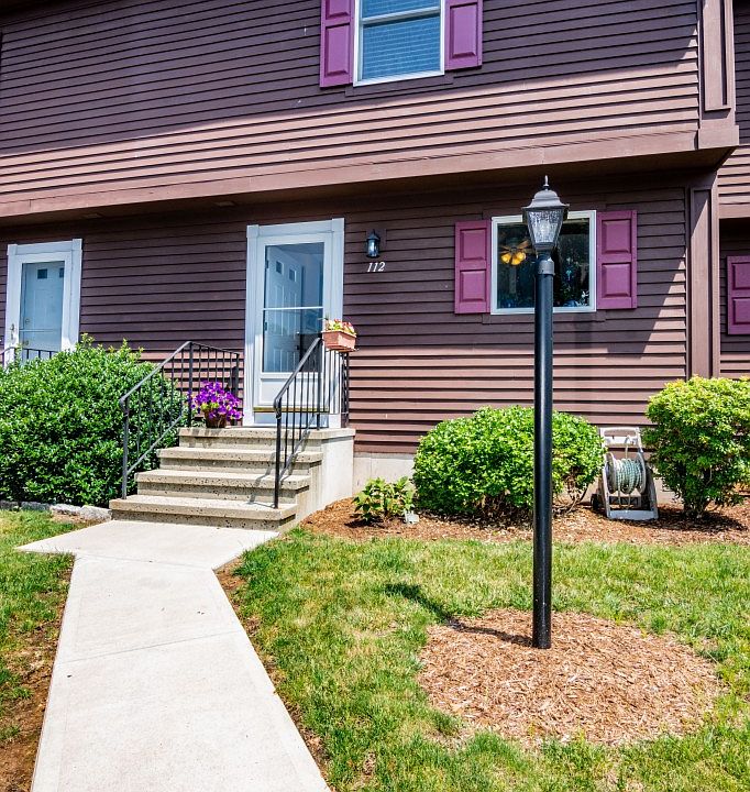 1st image of 112 Candlewood Dr