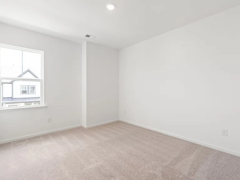 204 Silver Fleet Dr — Photo 29