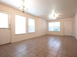 2304 Smith Branch Blvd #A/B, Georgetown, TX 78626