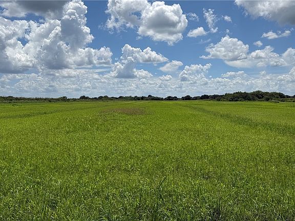 2nd image of 4495 1st Rd