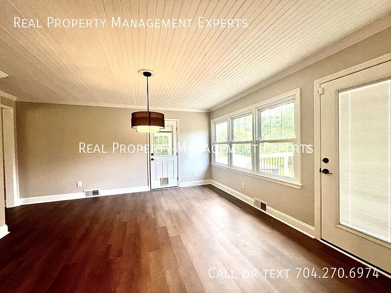 310 Walnut Ave — Photo 4