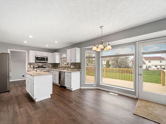 2nd image of 4597 Blainfield Ct