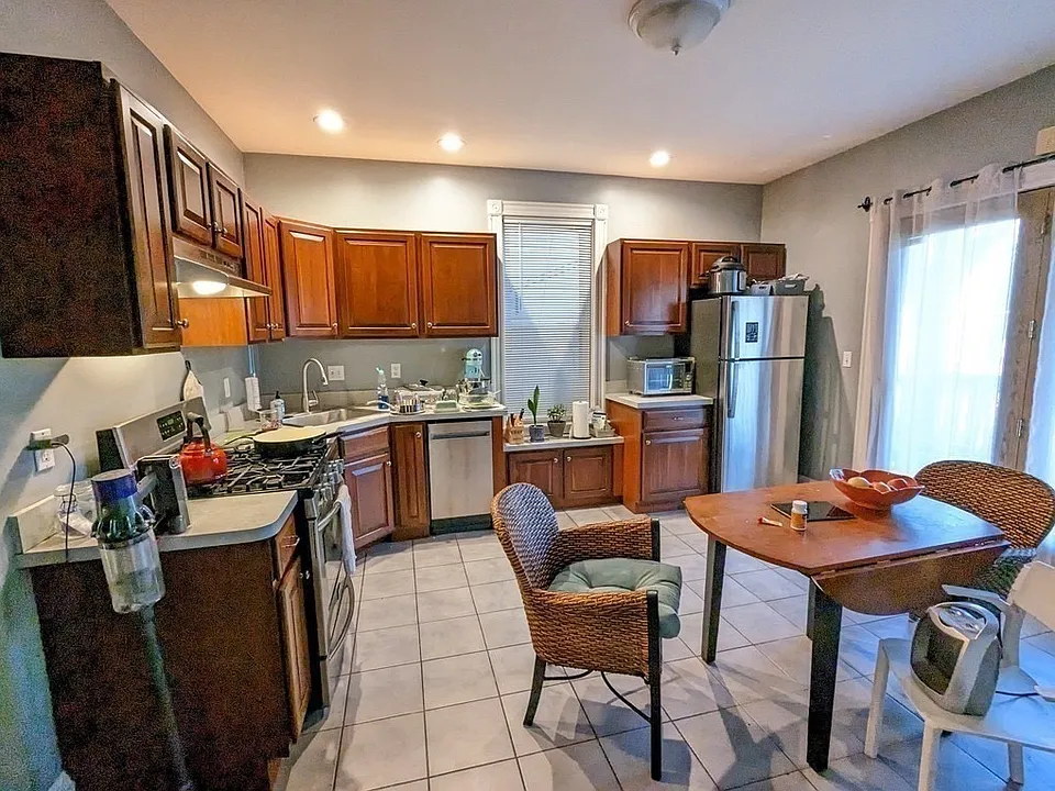 634 Dorchester Ave #2