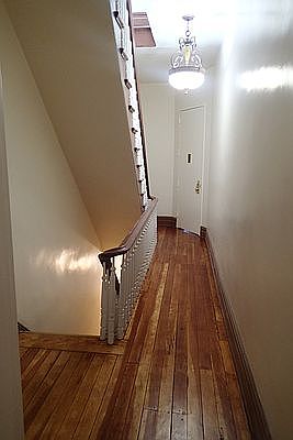 5th image of 221 N Henry St #B