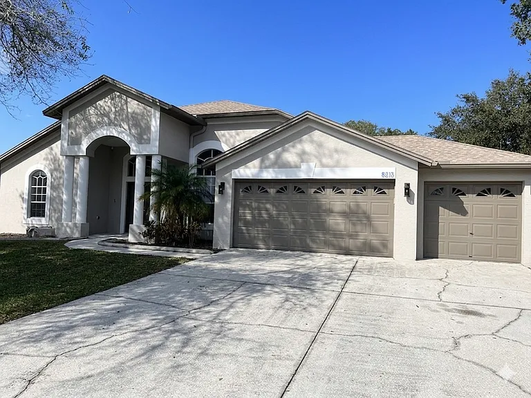8213 Silver Mist Pl — Photo 1