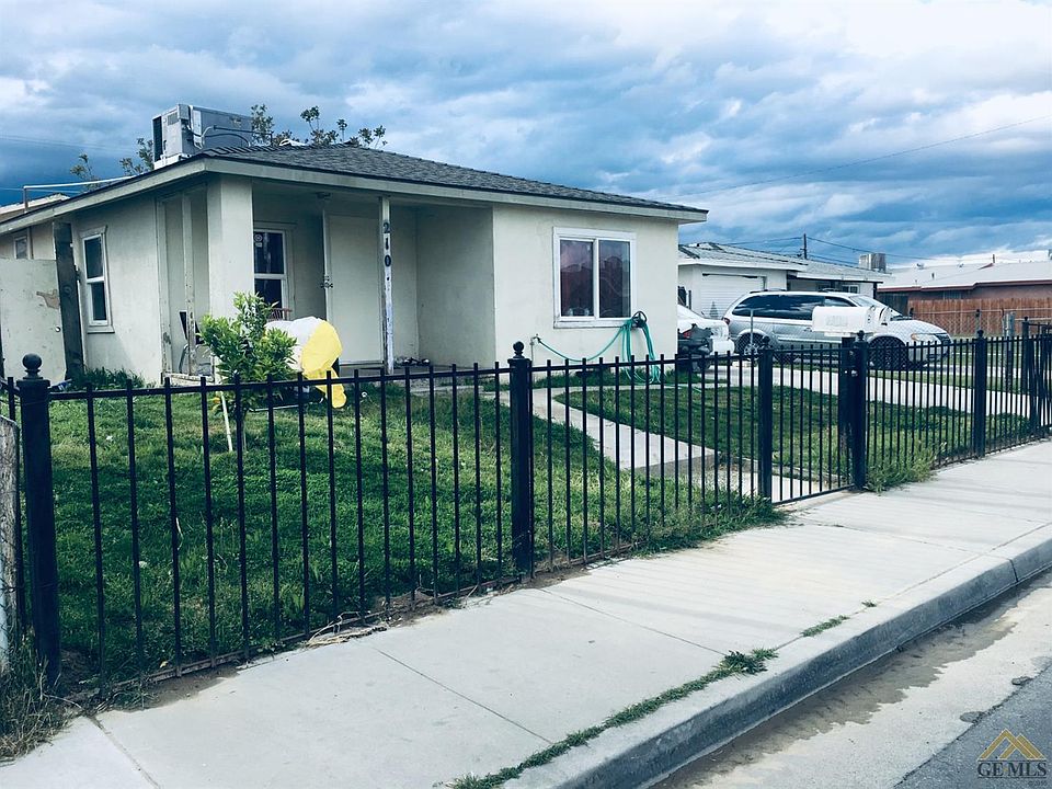 2nd image of 210 Tyree Toliver St