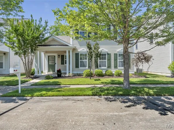 535 Copper Meadows Ln, O'Fallon, MO 63368