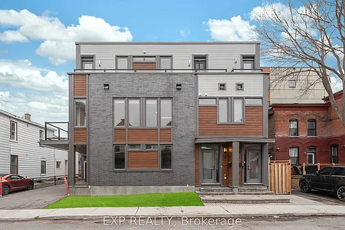 9 Anderson St Photo 1